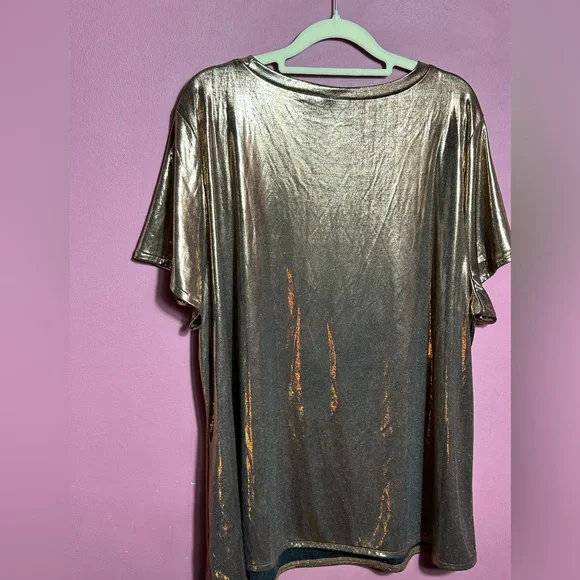 💙Torrid Liquid Bronze Metallic Crewneck T-Shirt - Picture 8 of 9